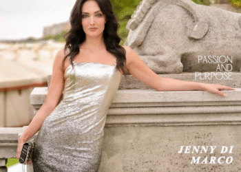 The Moon Wore Pradaâ: Jenny Di Marco Shines at the Silent Friend Premiere in Sculptural Splendor